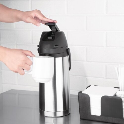 Nisbets Essentials Termos z pompką 1.9L, ze stali nierdzewnej, Nisbets Essentials DG141 Nisbets Essentials Termos z pompką 1.9L, ze stali nierdzewnej, Nisbets Essentials DG141