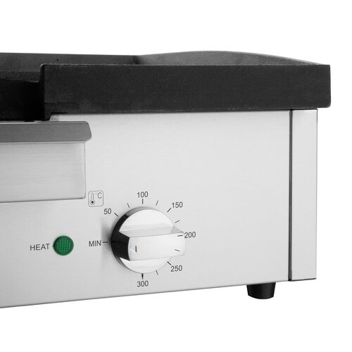 Buffalo Elektryczna płyta grillowa ryflowana, żeliwna, do 300°C, 3kW, 240V, Buffalo HT762 Buffalo Elektryczna płyta grillowa ryflowana, żeliwna, do 300°C, 3kW, 240V, Buffalo HT762