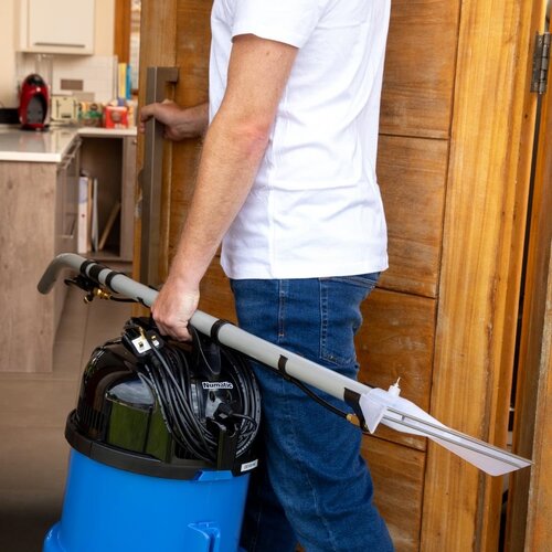 Numatic Odkurzacz przemysłowy Henry z funkcją spryskiwania i ekstrakcji Numatic HU485, niebieski