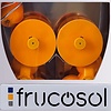 Frucosol Wyciskarka do pomarańczy, pojemność 4 kg, 20-25 pomarańczy/min, 300W ze wsadem automatycznym Frucosol Wyciskarka do pomarańczy, pojemność 4 kg, 20-25 pomarańczy/min, 300W ze wsadem automatycznym