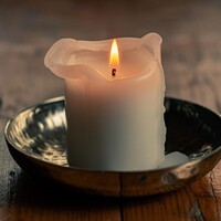 Do jakiego lokalu pasują świeczki? Jak je dobrać do stylu pomieszczenia?