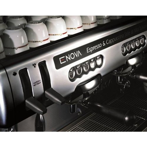 FAEMA Ekspres automatyczny kolbowy ciśnieniowy 2 grupowy z elektrycznym progmaratorem, 5 kW FAEMA Ekspres automatyczny kolbowy ciśnieniowy 2 grupowy z elektrycznym progmaratorem, 5 kW