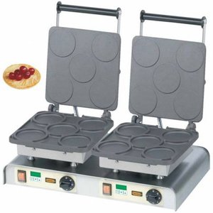 Neumarker Waffle Maker for Russian Blinis, 4,4 kW Neumarker Waffle Maker for Russian Blinis, 4,4 kW