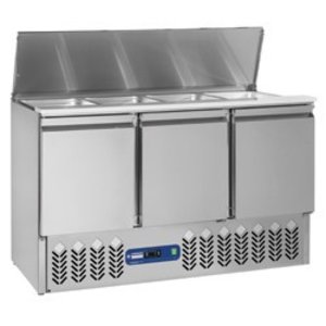 Diamond 3-doors Salad Prep Table 4x GN 1/1, 380 L, 2 °C to 10°C, Bottom-Mounted Compressor Diamond 3-doors Salad Prep Table 4x GN 1/1, 380 L, 2 °C to 10°C, Bottom-Mounted Compressor