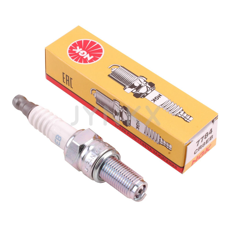 Bougie Vespa / Piaggio 4T 2V (NGK CR8EB) | Jynkx