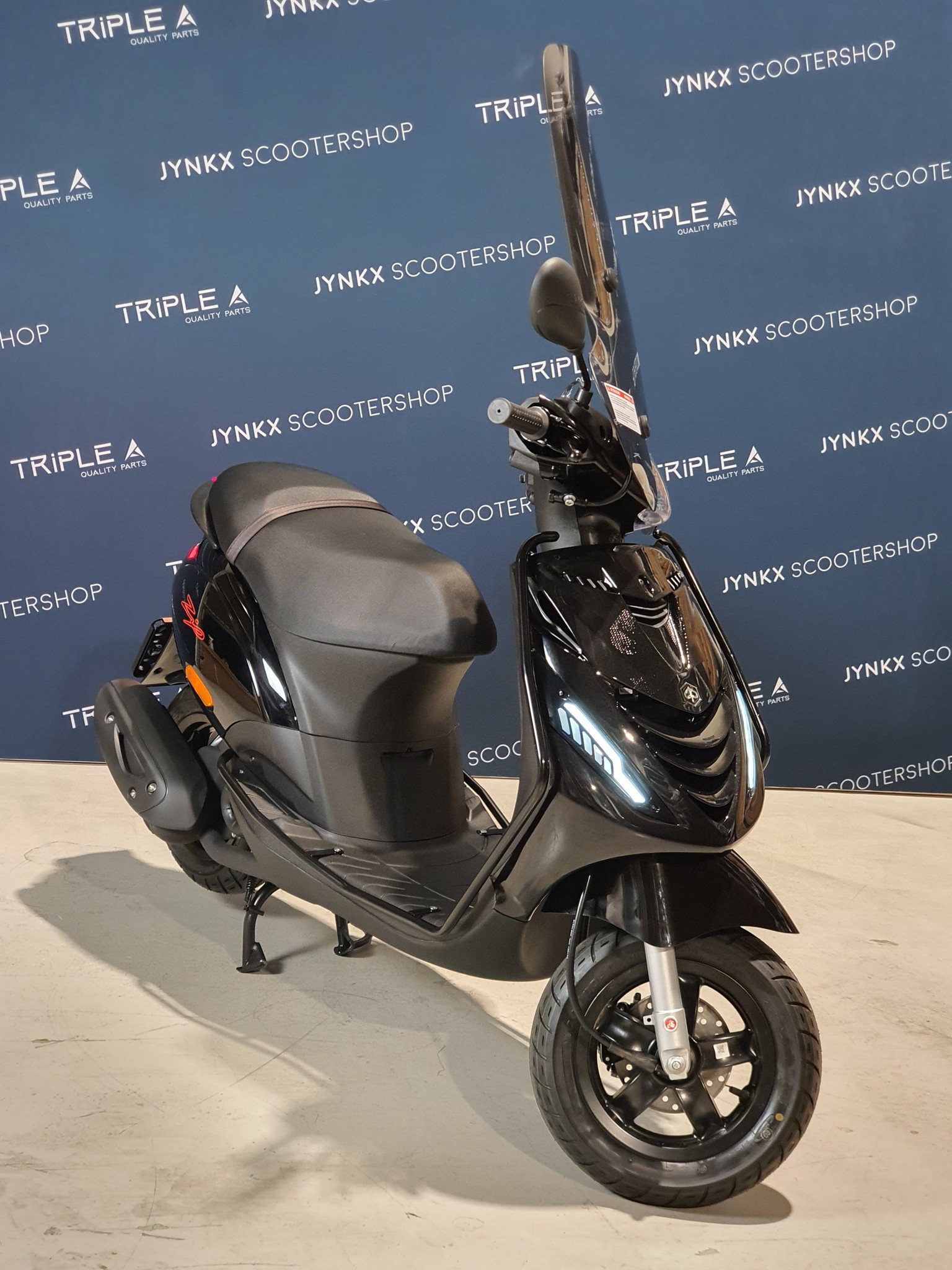 zip piaggio 2022