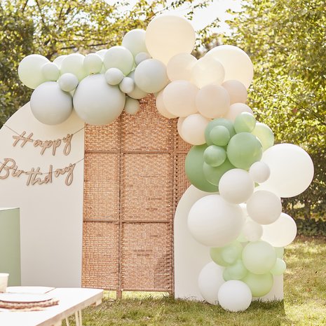 Ginger Ray Balloon arch DIY sage green, white and nude | per kit