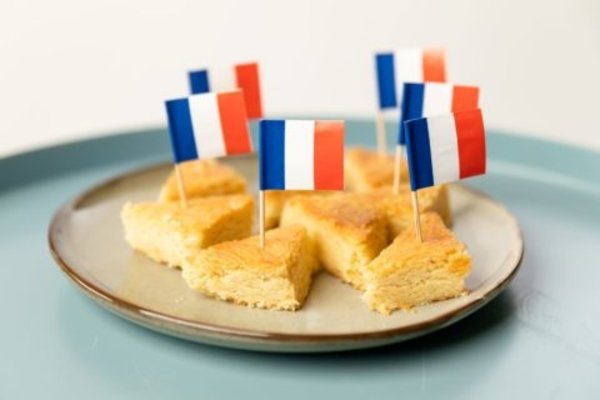 WeFiesta Piquets Drapeau France Bleu - Blanc - Rouge | 50 pièces