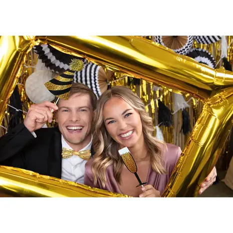 Boland PhotoBooth Frame with Photo Props 80x95cm | per set