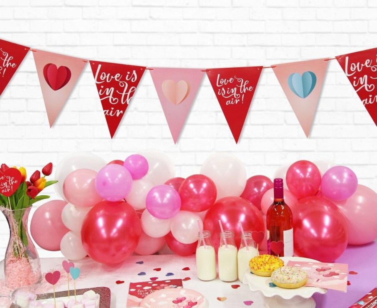 Godan Flag Garland "Love is in the air" 270cm | per piece