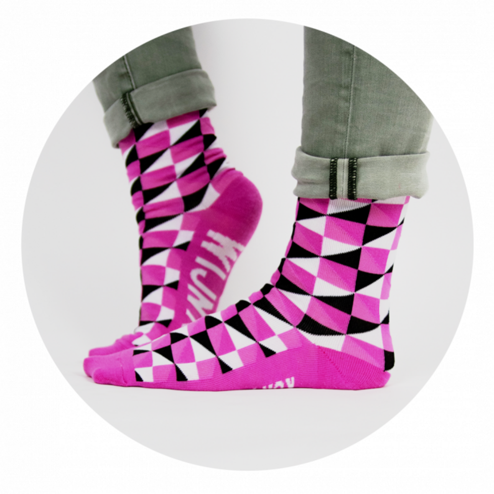 Paper Dreams Chaussettes humoristiques « Apportez-moi un verre de vin » | par paire