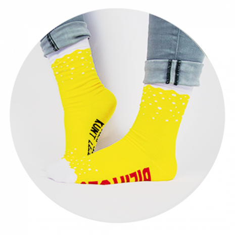 Paper Dreams Witzige Socken Bring mir ein Bier | pro Paar