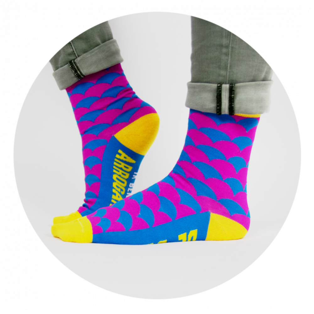 Paper Dreams Humorous Socks I am not arrogant | per pair