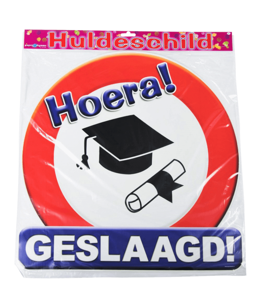 Paper Dreams Deurbord Hoera Geslaagd Verkeersbord 50cm | per stuk Paper Dreams Deurbord Hoera Geslaagd Verkeersbord 50cm | per stuk
