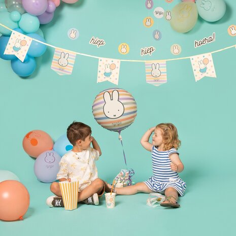 Haza - Witbaard Nijntje Folie Ballon 45cm | per stuk Haza - Witbaard Nijntje Folie Ballon 45cm | per stuk