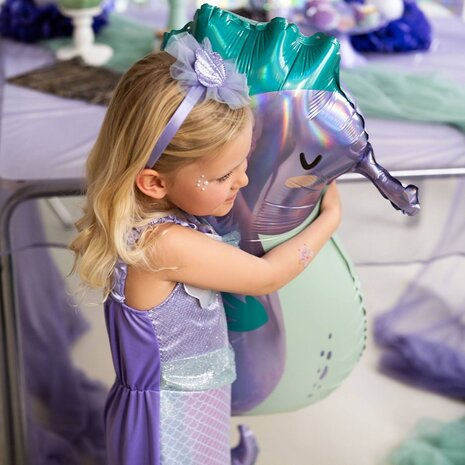 Folat Zeepaard SuperShape Folie Ballon 38x100cm | per stuk Folat Zeepaard SuperShape Folie Ballon 38x100cm | per stuk