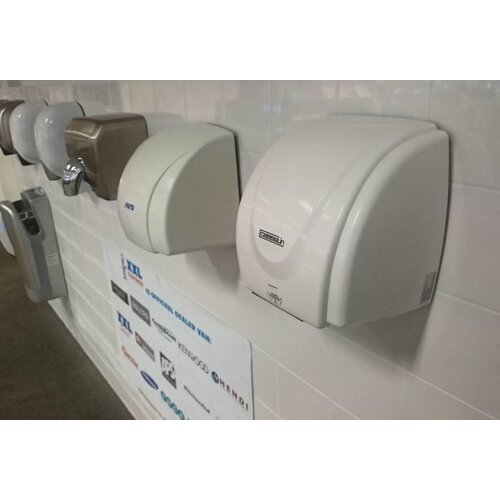 Vama Sèche-Mains Plastique | ULTRA RAPIDE | 8 - 10 sec | 1100W - PROMOTION XXL