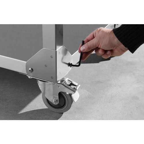 Hendi Barbecue à Gaz Green Fire - 4 Bruleurs - Sur Support Avec Roulettes - 1400x612x825(h)mm