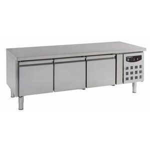Combisteel Comptoir Réfrigéré Inox | 3 Portes | 1800x700x650(h)mm | Modèle Basse Combisteel Comptoir Réfrigéré Inox | 3 Portes | 1800x700x650(h)mm | Modèle Basse