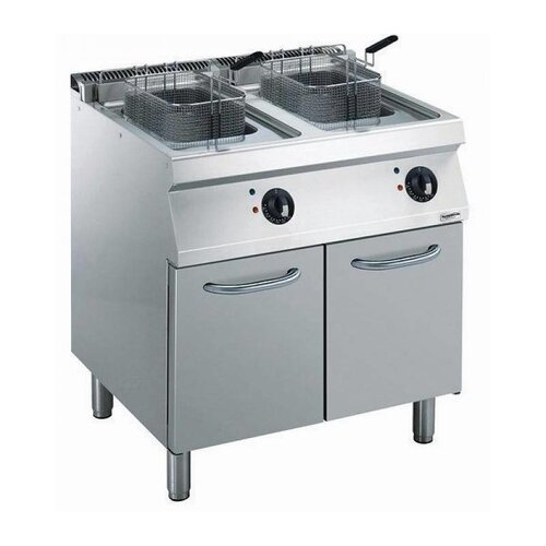 Combisteel Friteuse Électrique | 2x14 Litres | 400V/17,4kW | avec Soubassement | 800x700x850(h)mm Combisteel Friteuse Électrique | 2x14 Litres | 400V/17,4kW | avec Soubassement | 800x700x850(h)mm