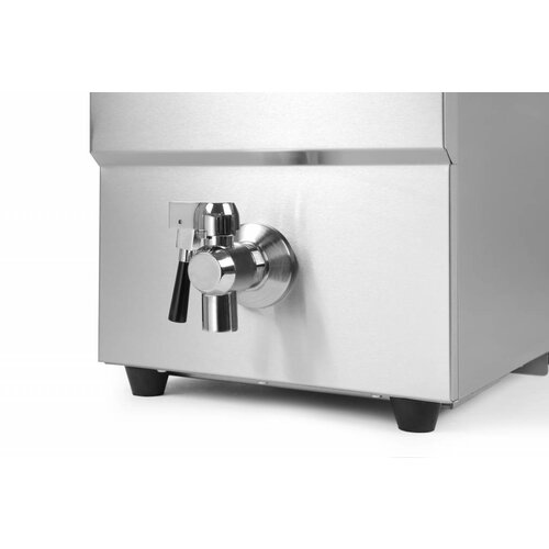 Hendi Friteuse à Induction | 8 Litres | 230V | Panier Inlcus | 290x485x406(h)mm