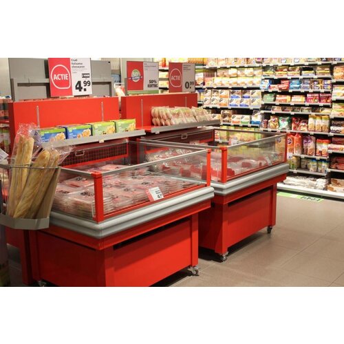 Arneg Ilot Refrigéré |Verre Panoramique Rouge | (RAL3020) | 4 Roues Pivotantes | 121.8x100x (H) 102.6cm