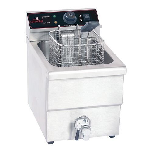 CaterChef Friteuse avec Robinet de Vidange | 8 Litres | 3,3kW | 290x500x(H)420mm CaterChef Friteuse avec Robinet de Vidange | 8 Litres | 3,3kW | 290x500x(H)420mm