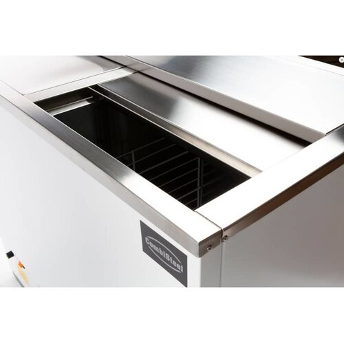 Combisteel Conservateur de Bouteilles | Blanc | Couvercle en Inox | 230 Litres | 1510x545x(H)840mm Combisteel Conservateur de Bouteilles | Blanc | Couvercle en Inox | 230 Litres | 1510x545x(H)840mm