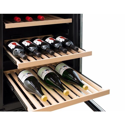 Saro Cave à Vin Ventilée | Noir | 1 Zone de Température | 8 Clayettes sur Rail en Bois | 595x710x1720(h)mm