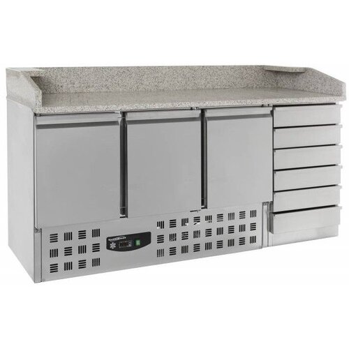 Combisteel Comptoir à Pizza | 3 Portes 6 Tiroirs | 230 V | 1885X700X(h)1060mm Combisteel Comptoir à Pizza | 3 Portes 6 Tiroirs | 230 V | 1885X700X(h)1060mm