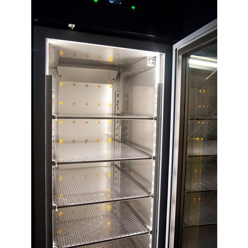 Saro Réfrigérateur à Fromage | 519 Litres | 740x830x(H)2035mm