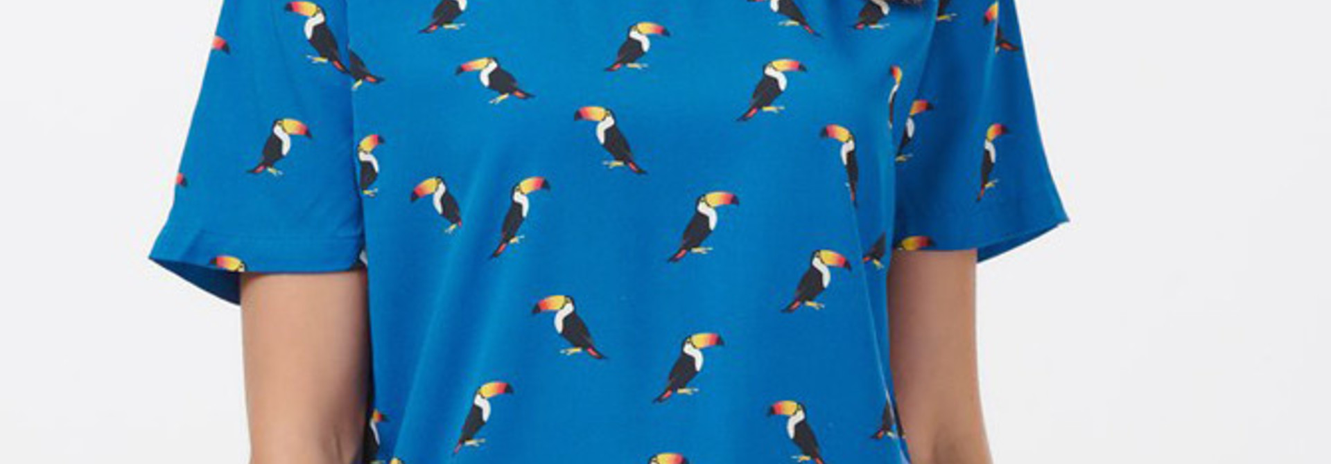 Tilda top Blue Toucan
