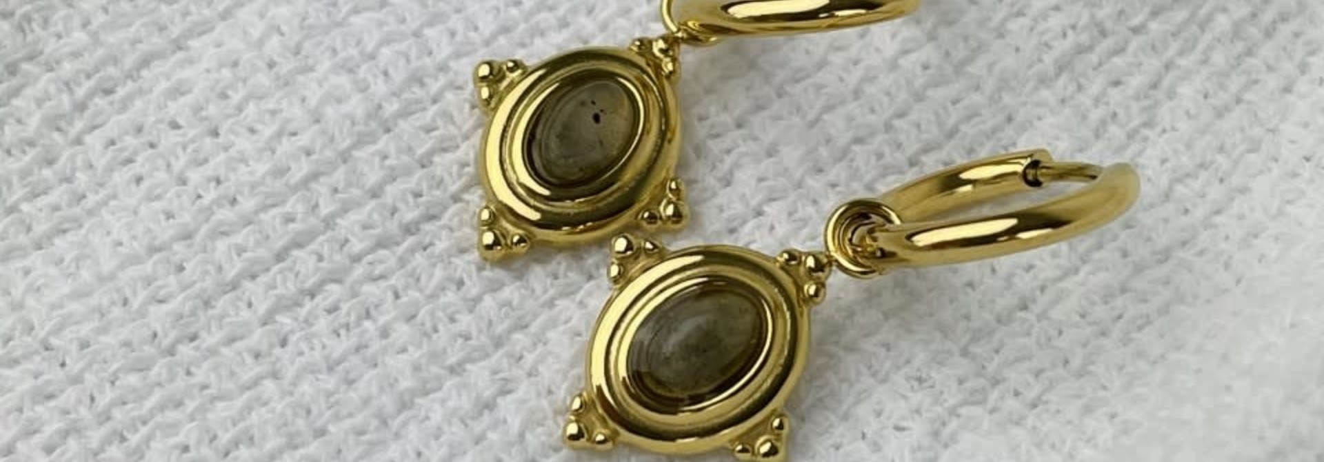 Mirhy earrings Ecru
