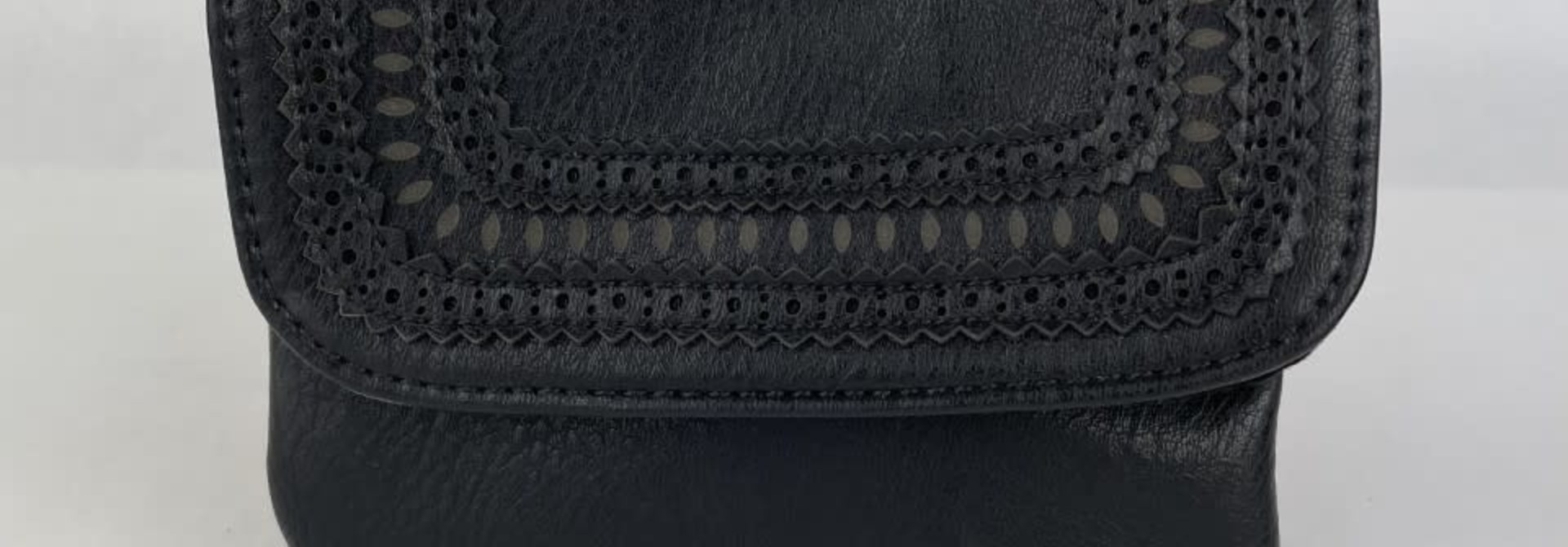 Laïka wallet Black