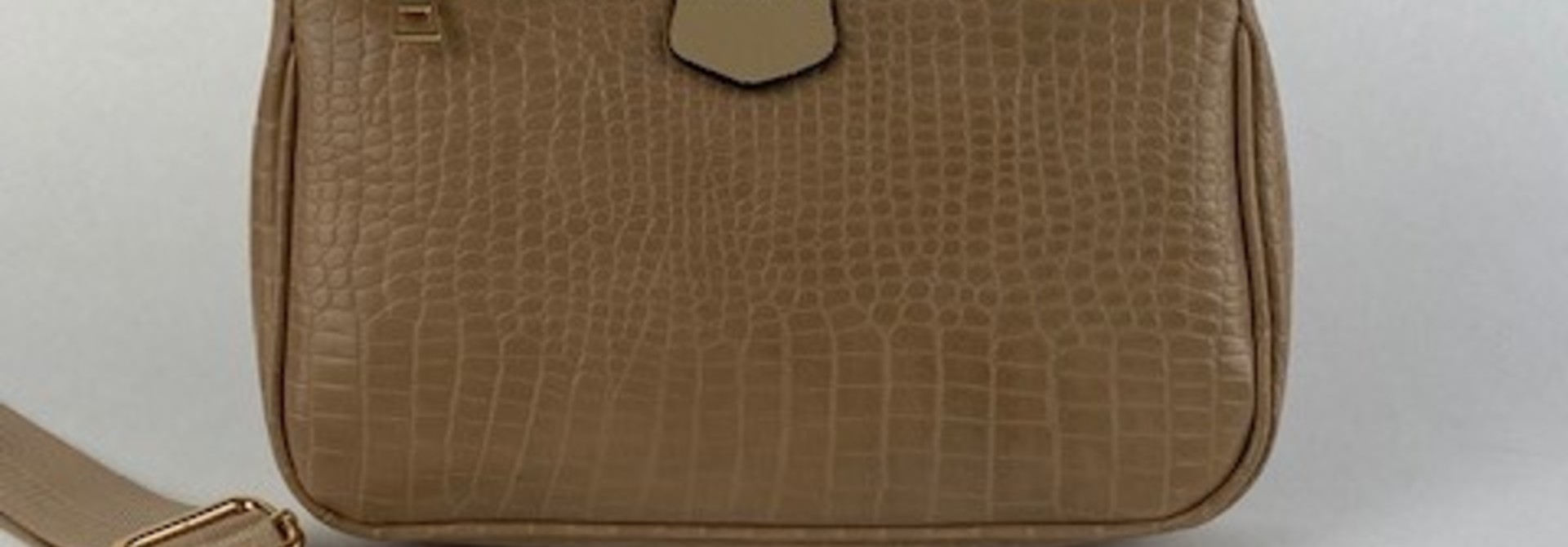 Celina triple croco bag Taupe