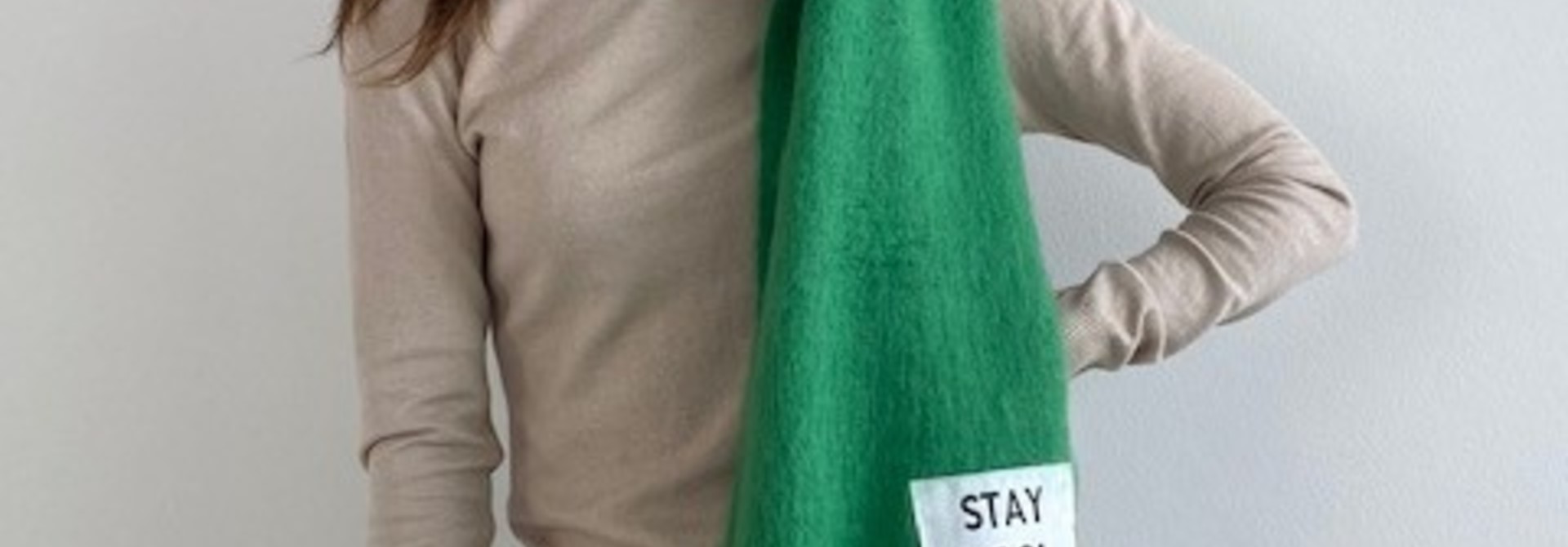 "Stay cool" scarf Green