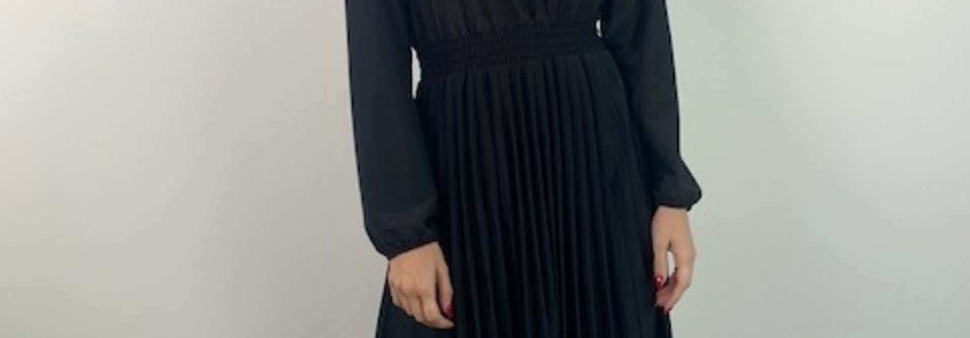 Eloise sparkeling plissé dress Black