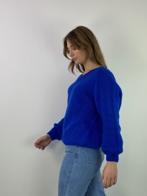 Lore v-neck ballonsleeve knit Cobalt-2
