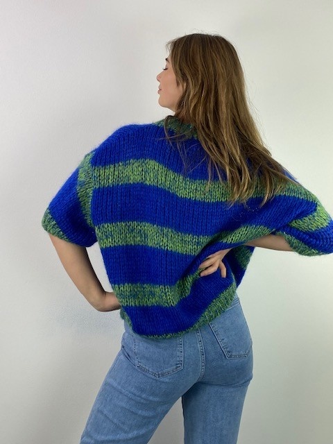 Zoey boxy s/s knit Cobalt Neon-3