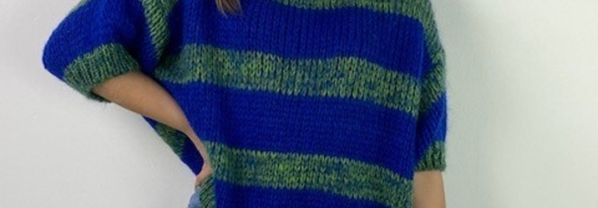 Zoey boxy s/s knit Cobalt Neon