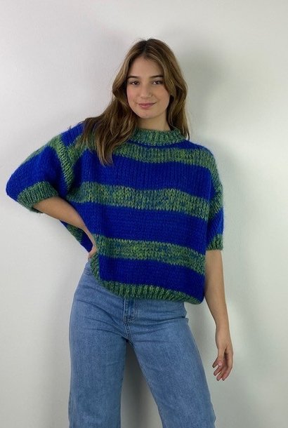 Zoey boxy s/s knit Cobalt Neon