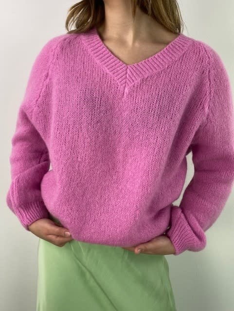Lore v-neck ballonsleeve knit Cyclamen-4