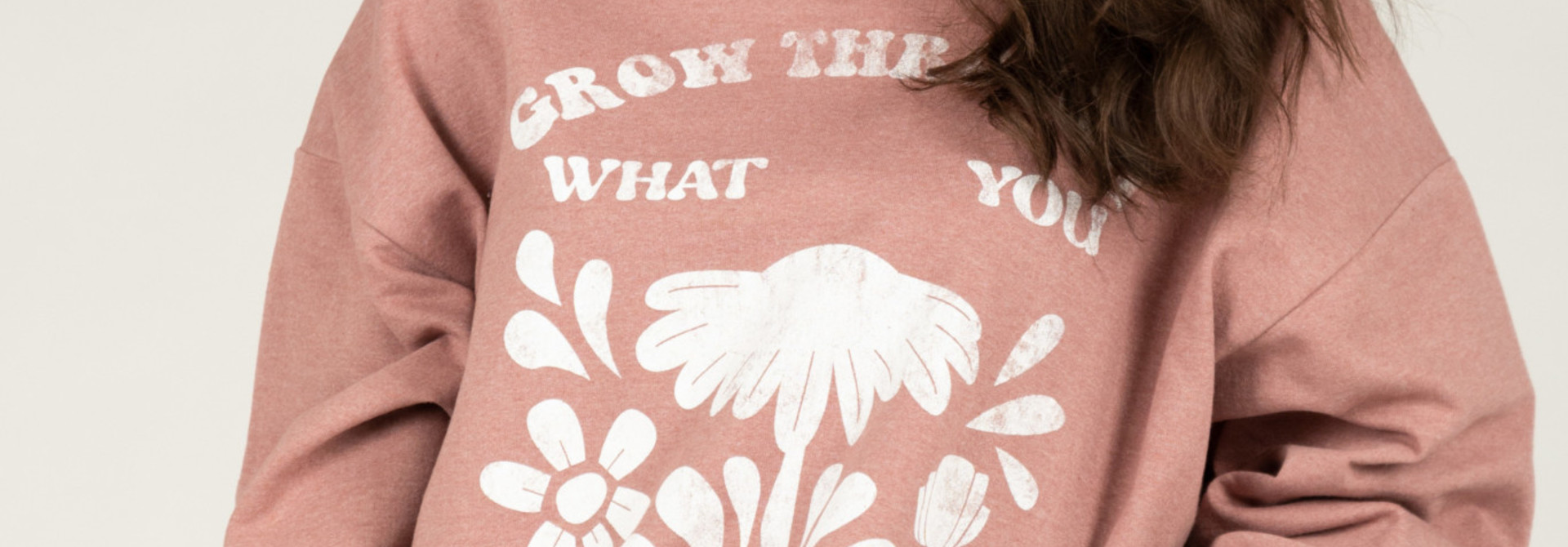 'Through' quote sweater Rose