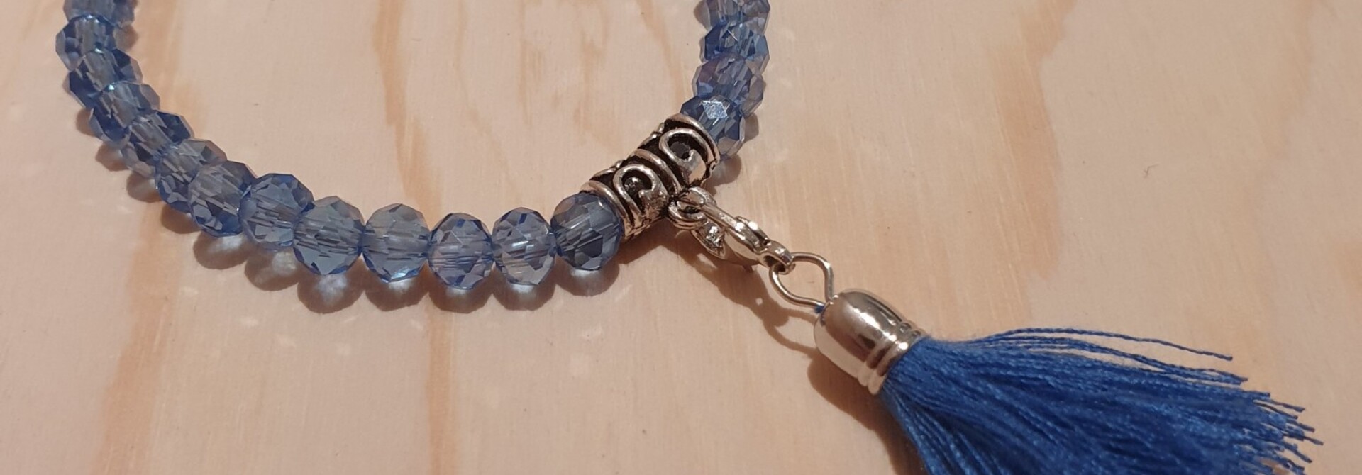 Laia tassel bracelet Bright Sky Blue