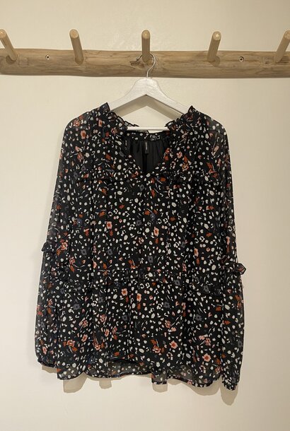 Millie frill blouse Black