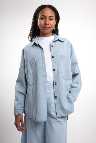 Chear oversized shirt jacket Light Jeans