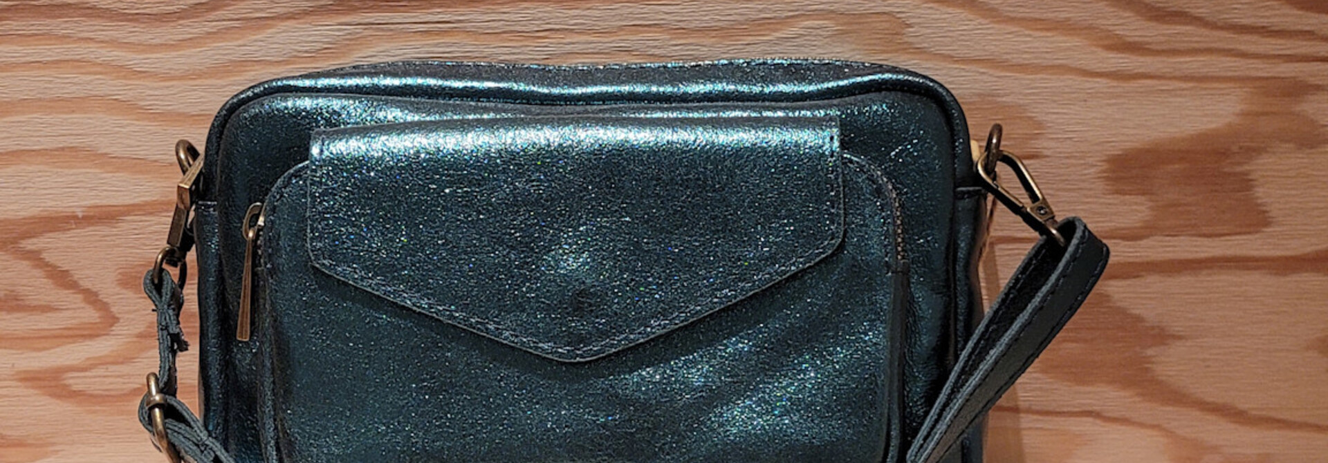 Raya metalic bag Pine