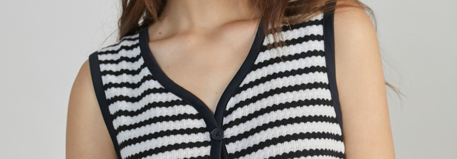 Dory  stripped rib knit top Black