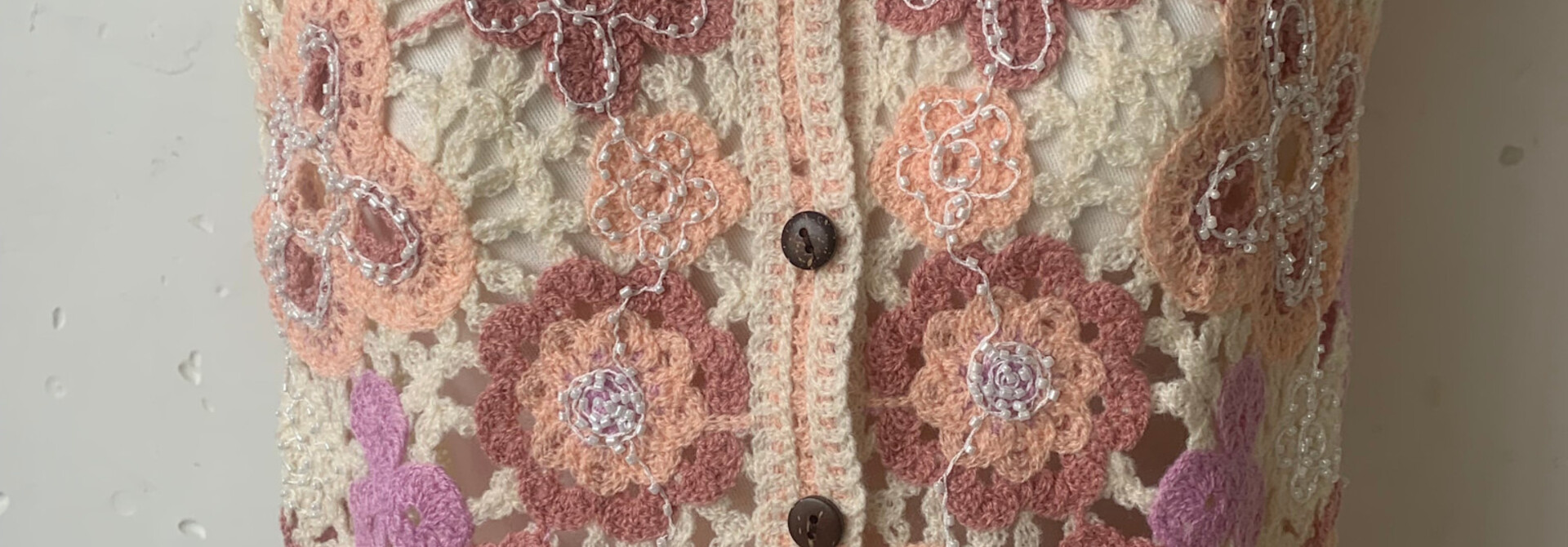 Canyse embellished chrochet gilet top Rosé