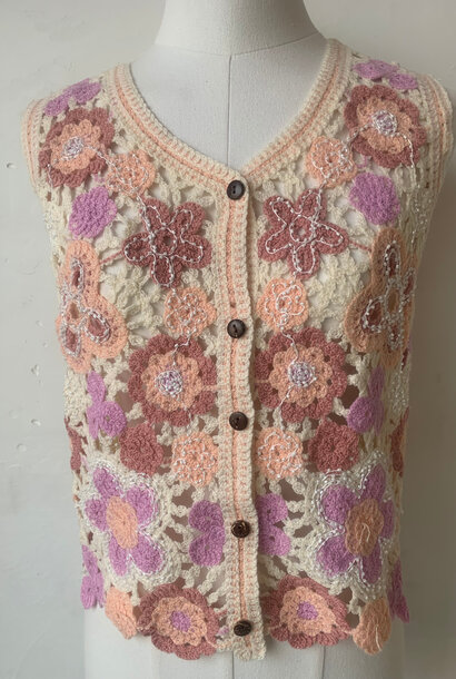 Canyse embellished chrochet gilet top Rosé